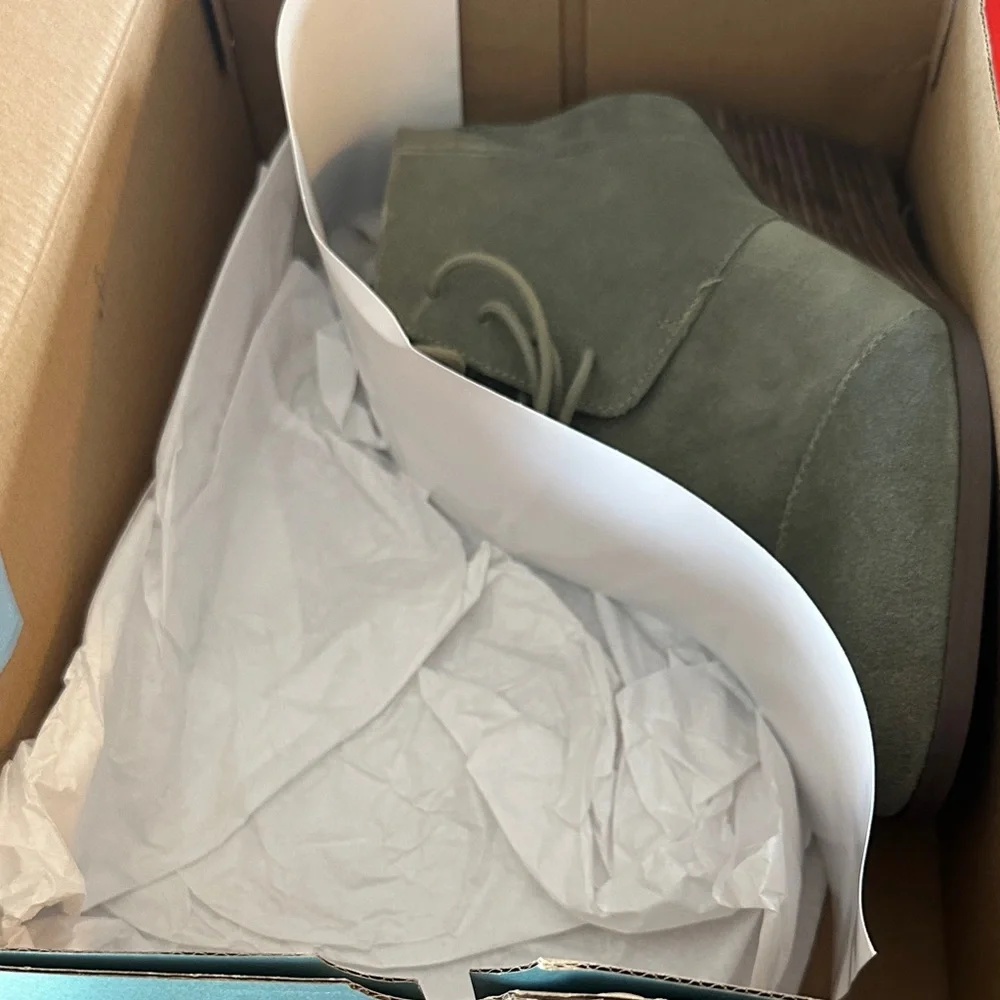 Toms Olive Wedge Ankle Boots - Picture 6 of 8